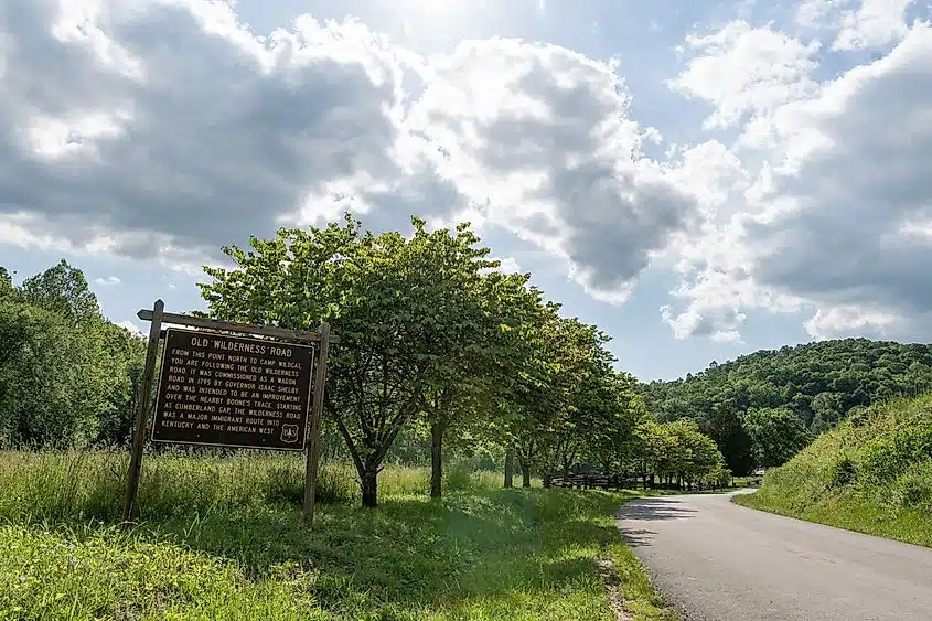 A stretch of the Old Wilderness Road running through woods in London, Kentucky.